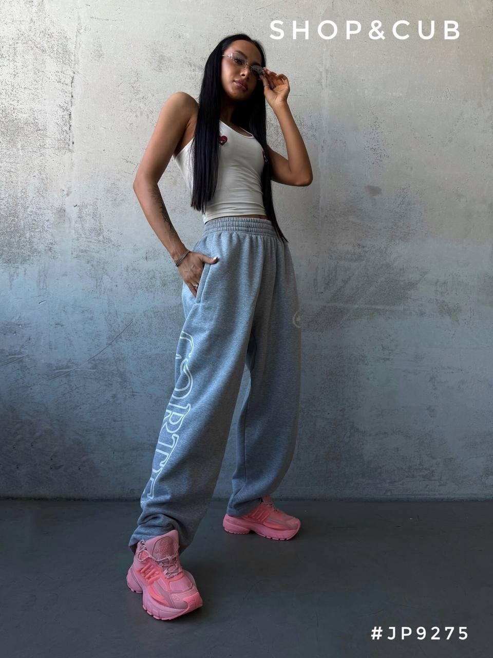 кроссовки баленсиага розовые,женские кроссовки balenciaga,розовые кроссовки,кроссовки баленсиага женские,кроссовки женские розовые удобные balenciaga