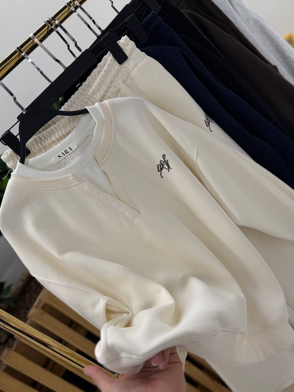 свитшот женская,костюм женский,свитшот однотонный,спортивный костюм повседневный,спортивный костюм