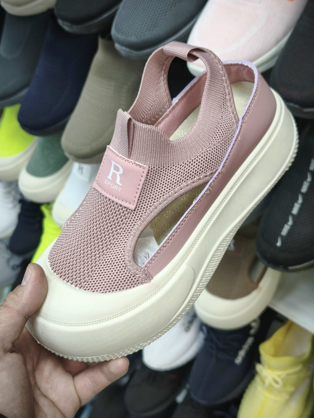 ,женская ,женские кроссовки,повседневная ,парусиновая