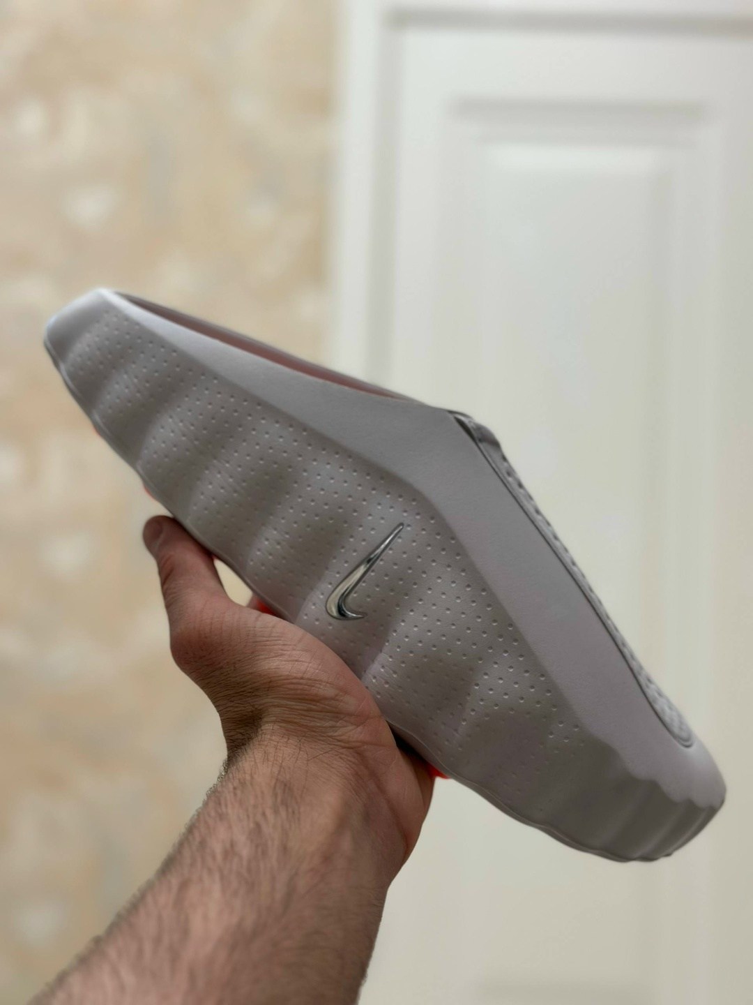 тапки модные,кроссовки,кроссовки nike,кроссовки тапки,тапочки кроссовки