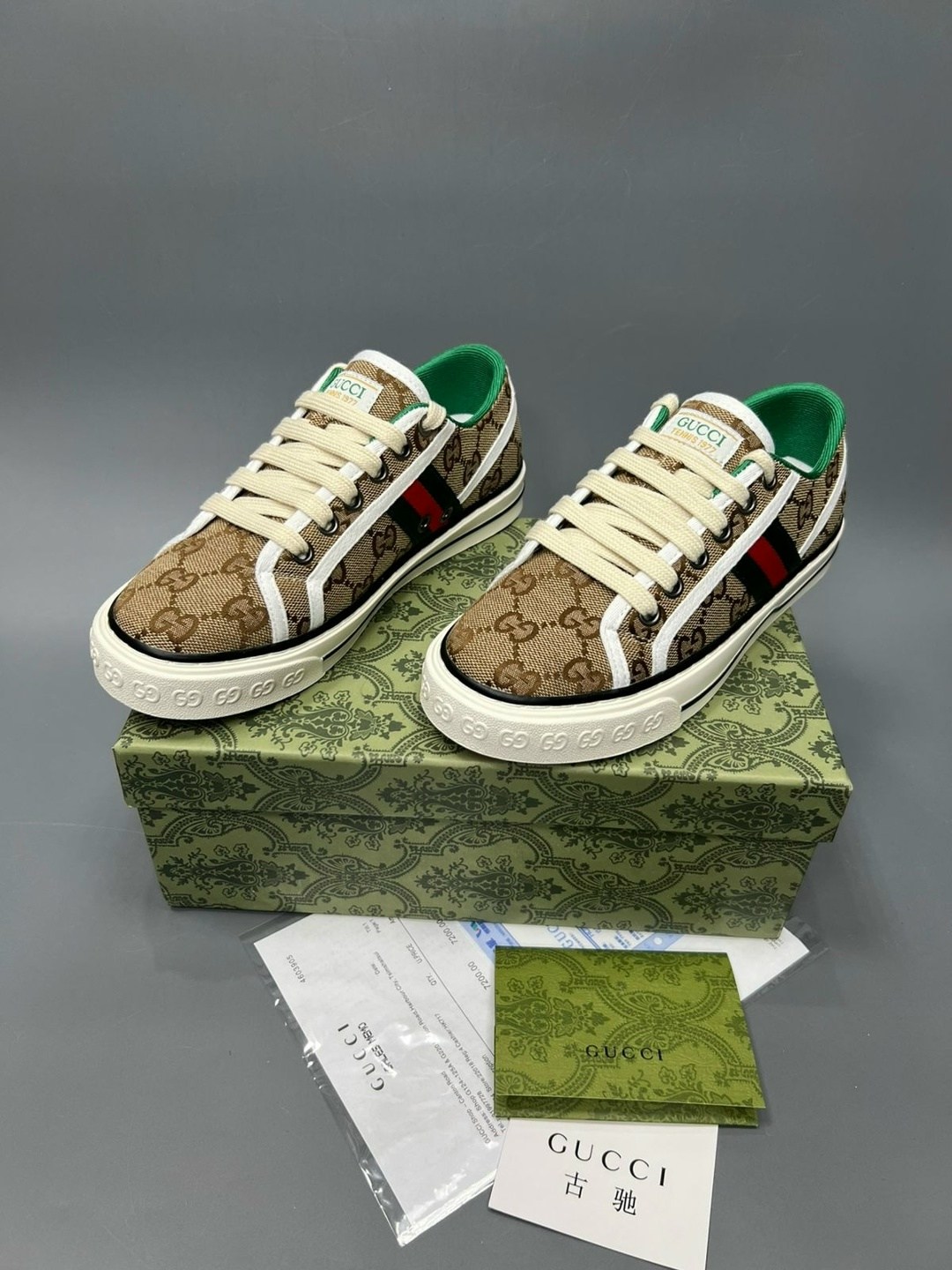 кеды gucci,кеды gucci мужские,кроссовки gucci,кроссовки женские gucci,гуччи кеды