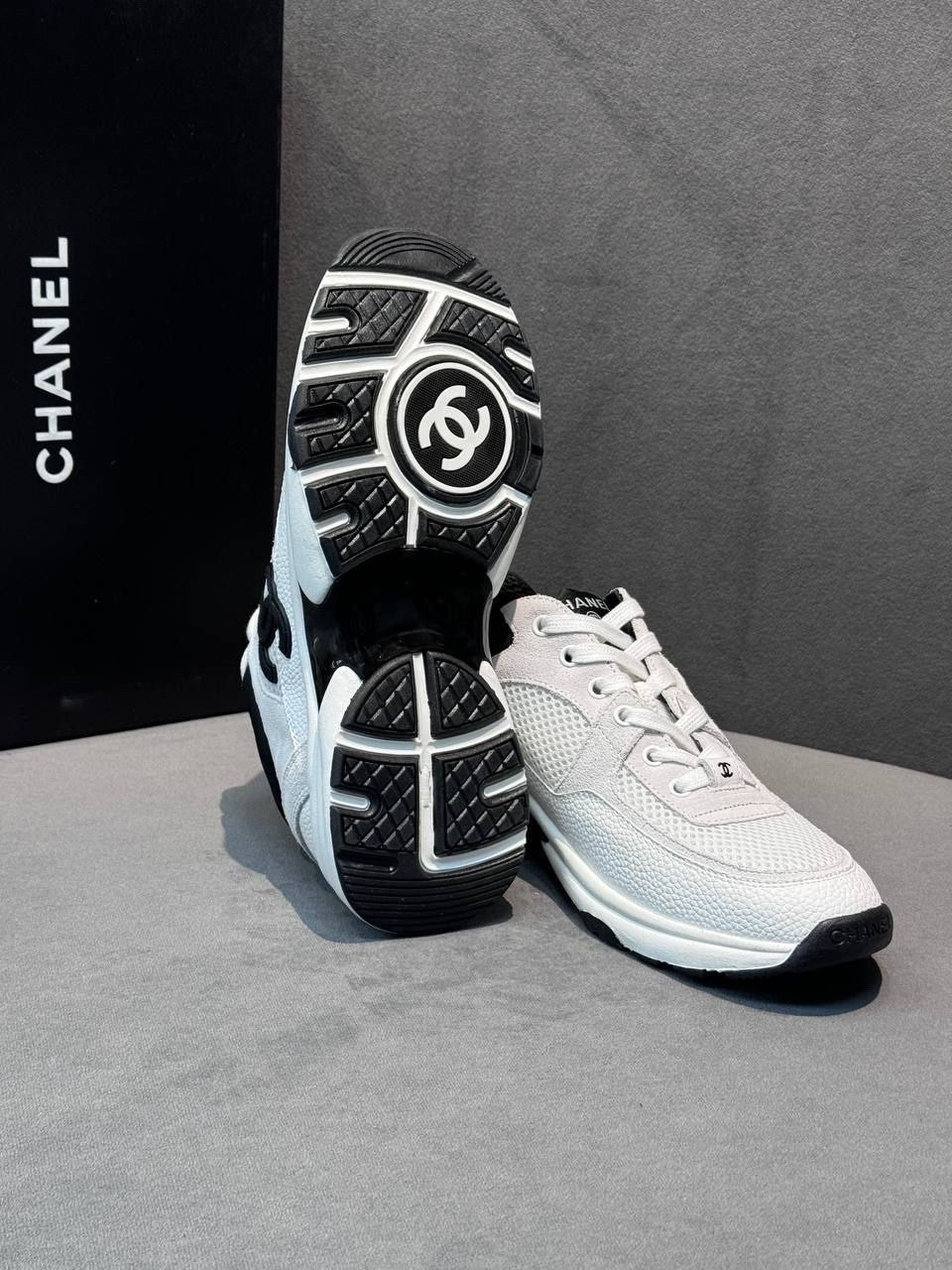 кроссовки женские chanel,кроссовки chanel,chanel кроссовки белые с черным,кроссовки шанель,кроссовки шанель женские