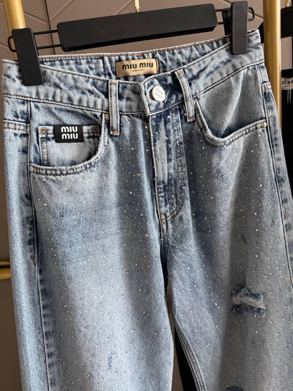 женские джинсы,джинсы стильные,джинсы модные,джинсовые брюки,джинсы