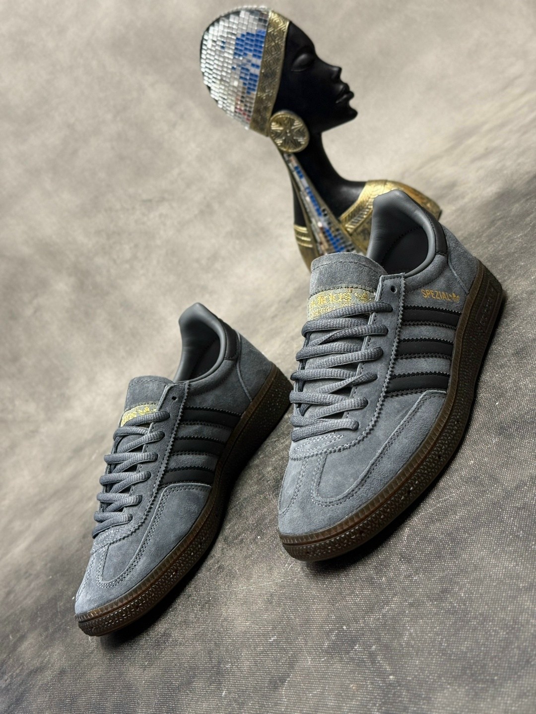 кроссовки adidas spezial,adidas spezial grey,adidas handball spezial,кроссовки adidas spezial adidas цвет серый,кроссовки adidas handball spezial