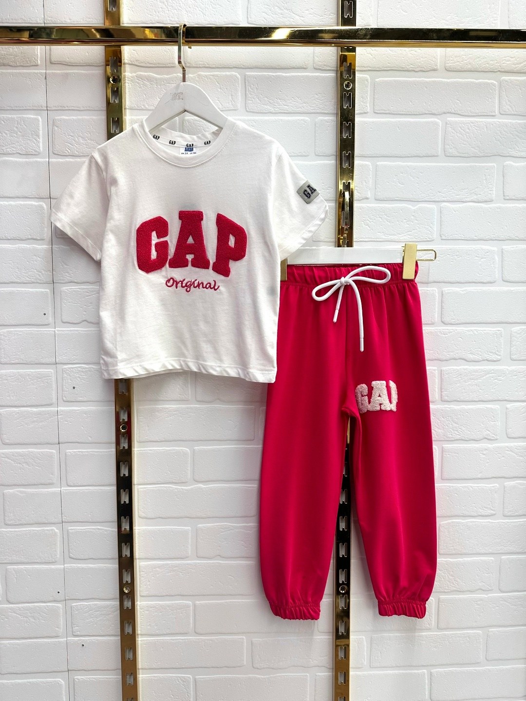 спортивный костюм gap,спортивные костюмы для девочек,костюм для девочек,детский костюм,одежда для девочек