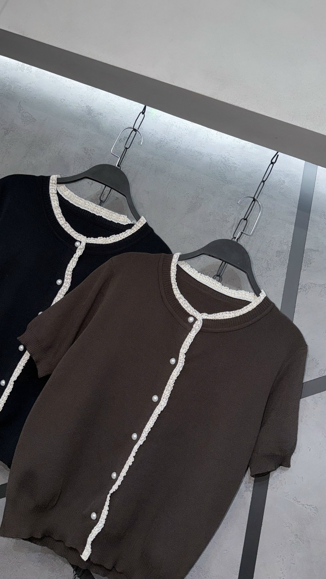 модели кардиган,женские кардиганы,кардиган с круглым вырезом,кардиган на пуговицах,кардиган