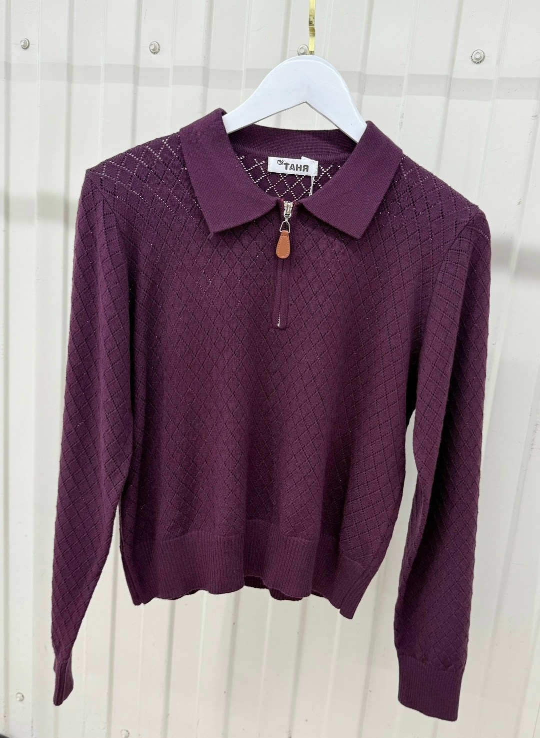 джемпер женский,свитер с воротником,джемпер бежевый,свитер,трикотажный свитер