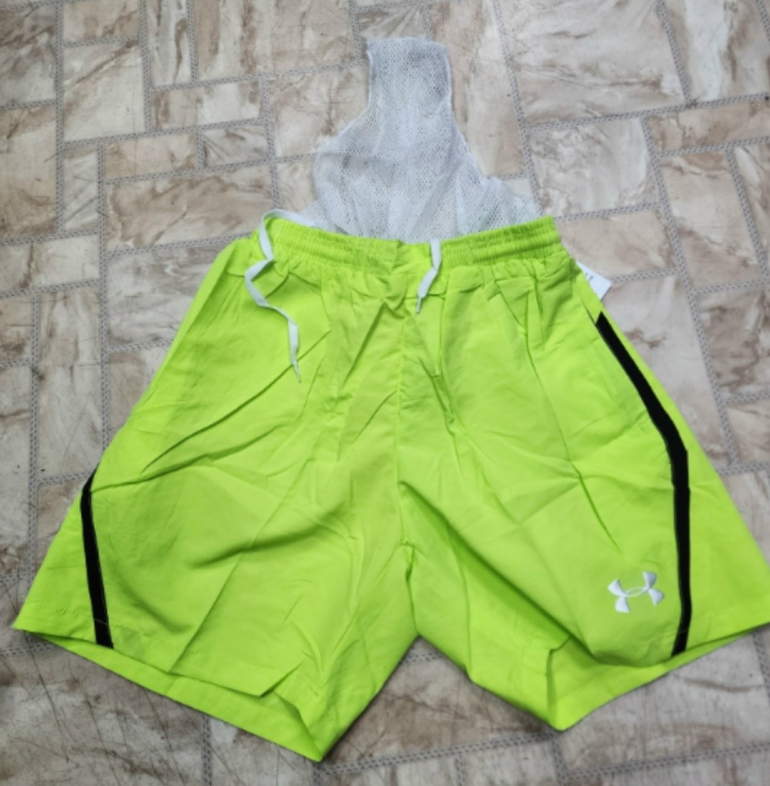 мужские спортивные шорты,спортивные шорты,спортивные шорты мужские under armour launch,шорты мужские,шорты для бега