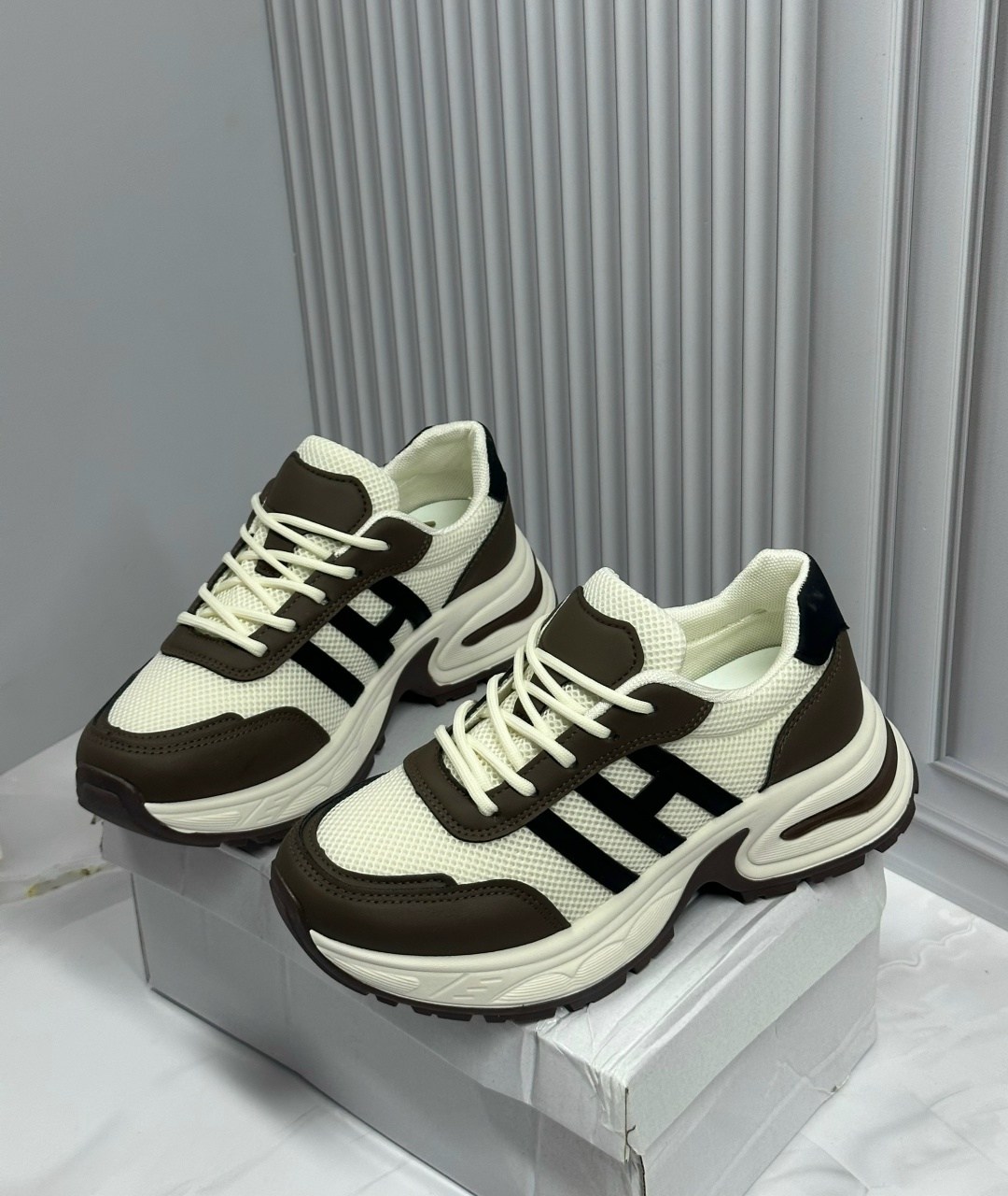 ,кроссовки женские,кроссовки повседневные,модные кроссовки,объемные кроссовки