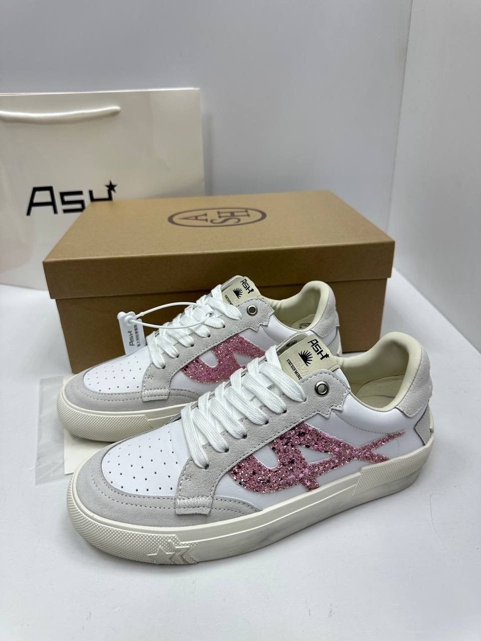 ,женские кроссовки, женская,кроссовки,низкие кроссовки