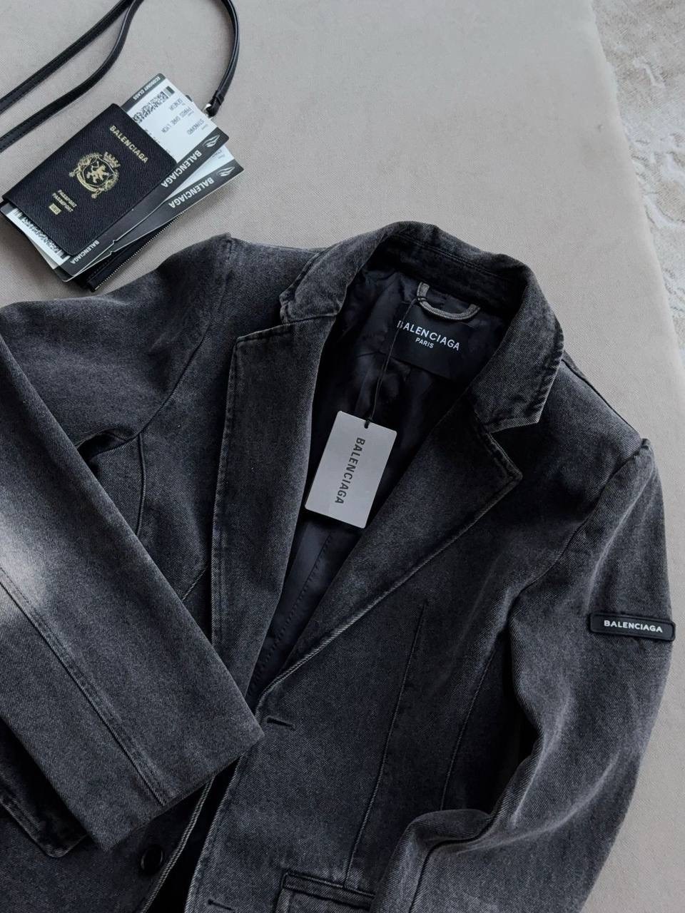стильный пиджак,пиджак,костюм пиджак,пиджак джинсовый,пиджак balenciaga