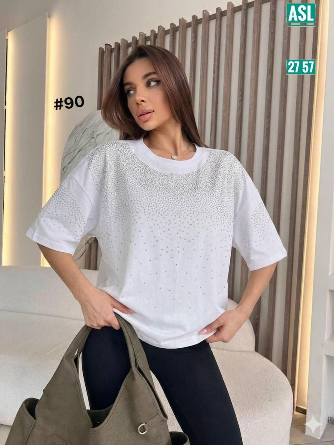 футболка оверсайз со стразам,женская футболка со стразами,женская футболка,женская футболка оверсайз со стразами,базовая футболка оверсайз со стразами