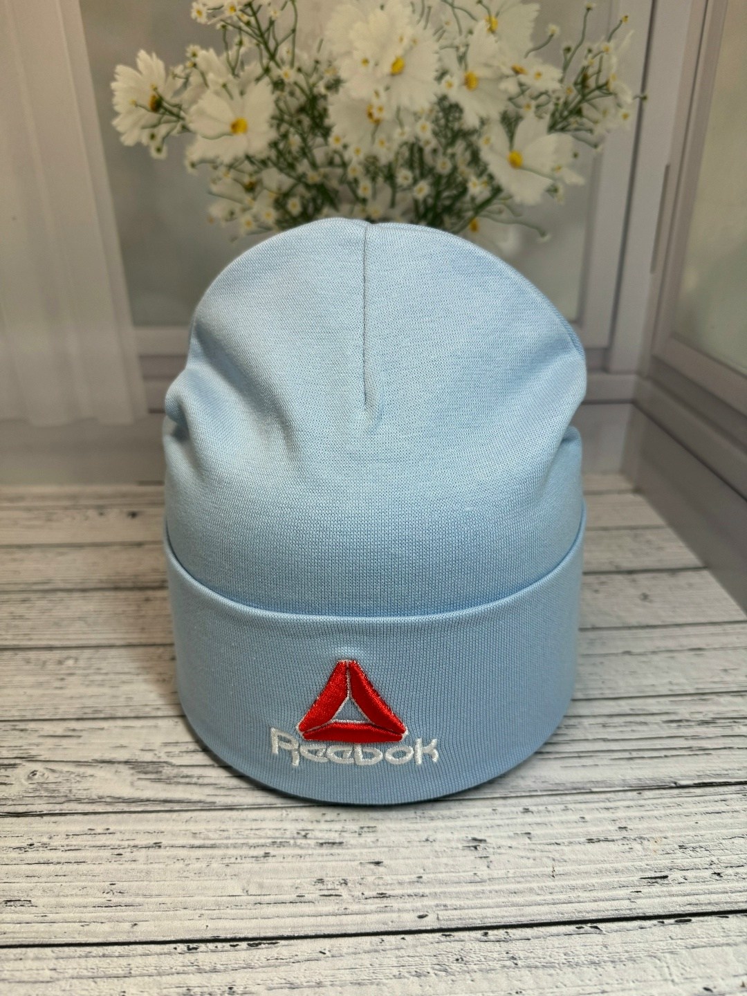 шапка для детей,красная шапка reebok,шапка reebok,шапки ,шапочка