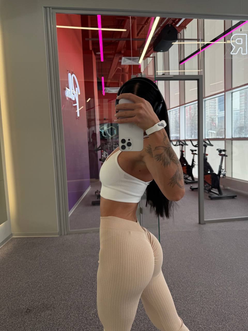 тренировка ягодиц,тренировка для ног и ягодиц,фитнес,тренировка для женщин,тренировка для ног и ягодиц в домашних условиях