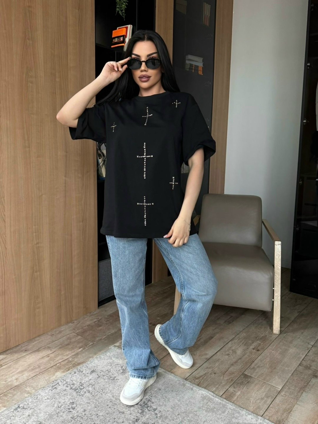 футболки женская оверсайз,женская футболка,футболка оверсайз со стразам,футболки женская оверсайз с принтом,белая футболка оверсайз