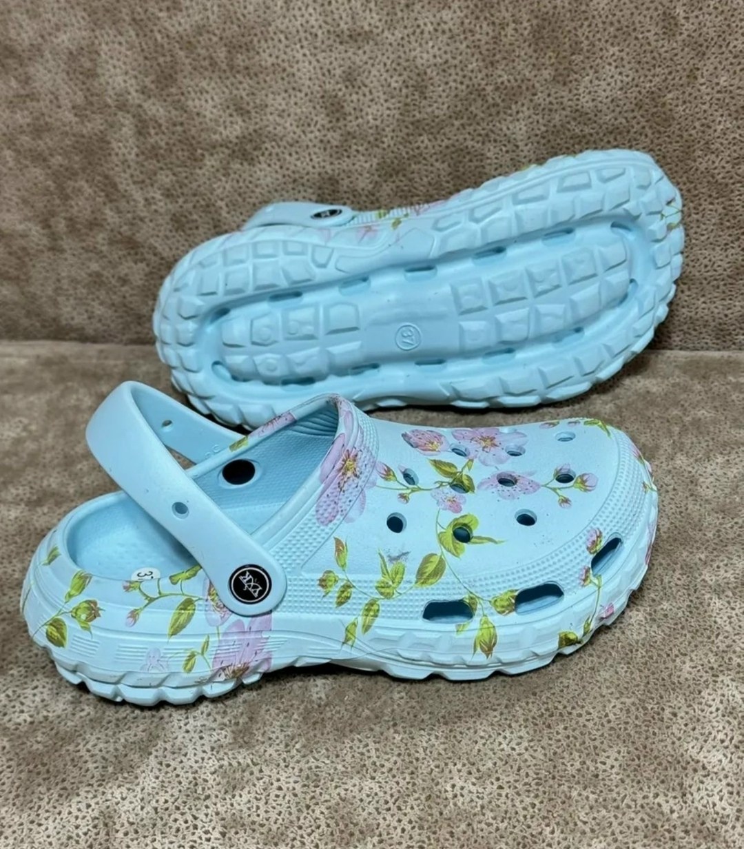 сабо детские crocs,детские кроксы,crocs baya seasonal printed clog,детские сандалии crocs,детские сандалии