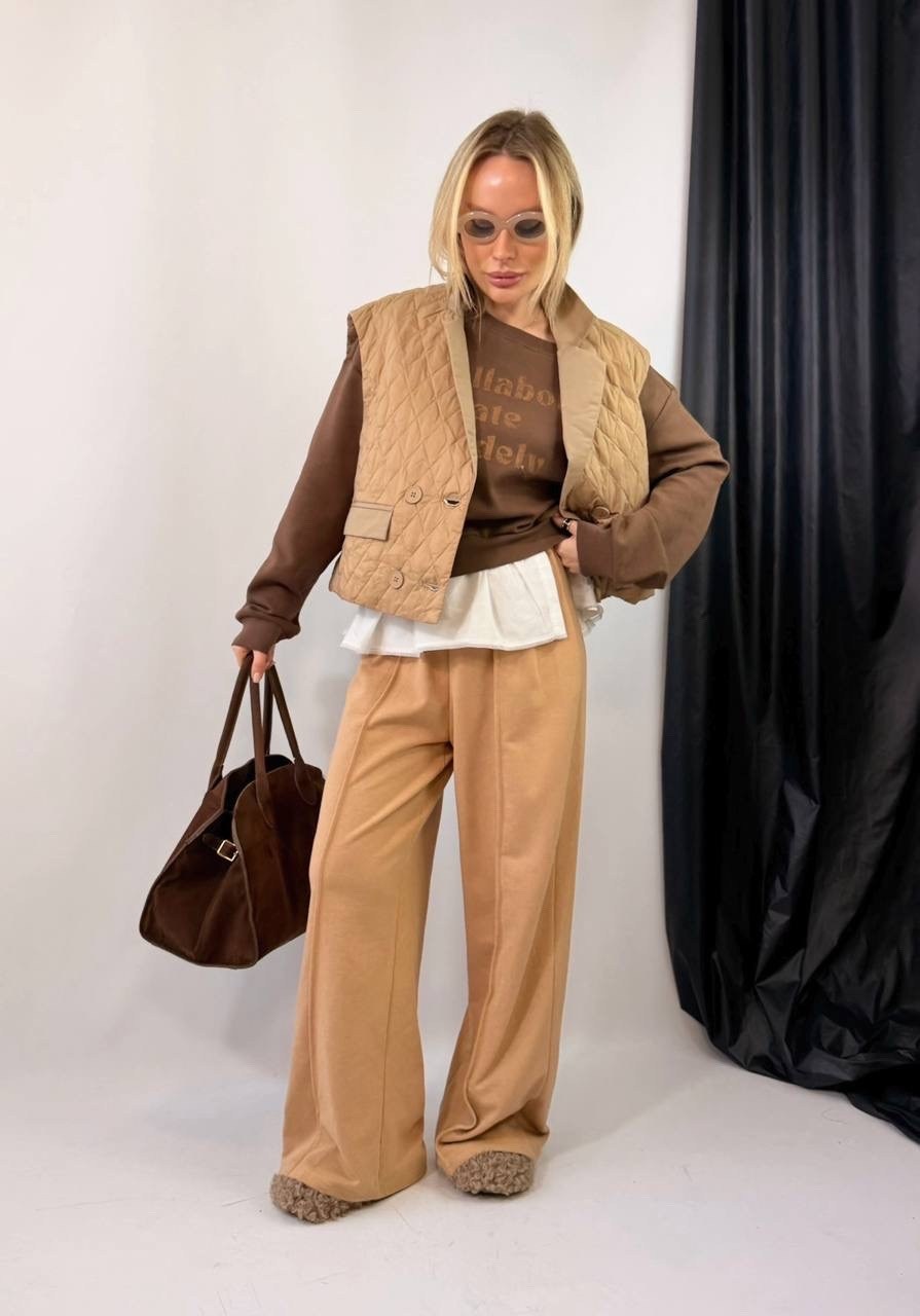 жилетка женская,жилет женский,бежевые брюки,жилет свободного кроя