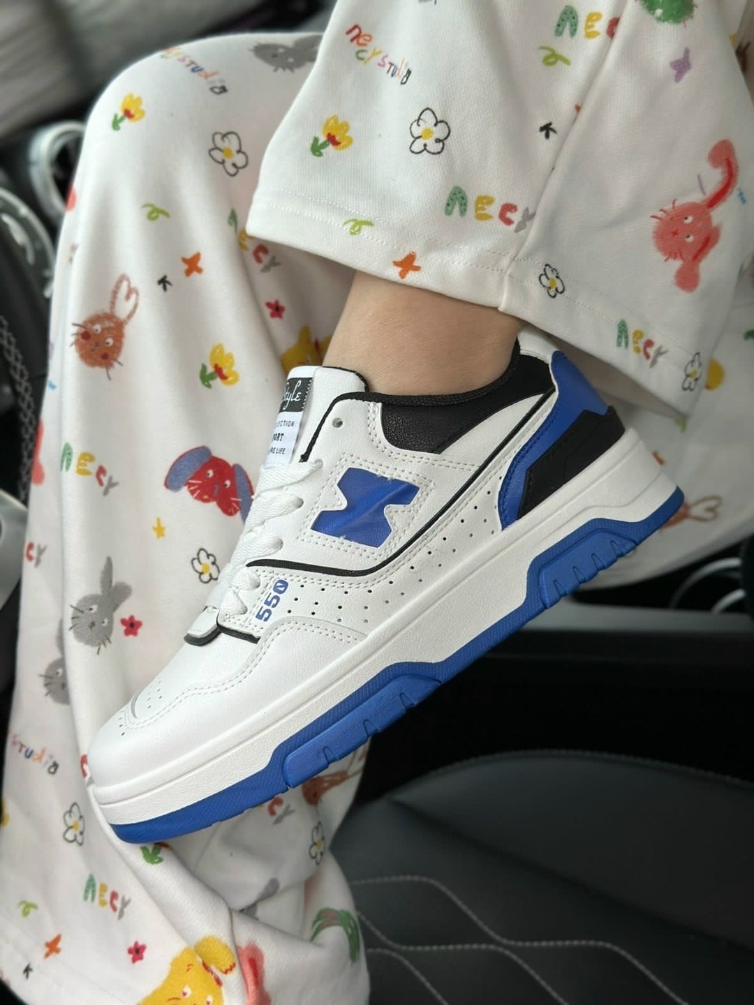 спортивная ,кроссовки женскиe,кроссовки,баскетбольные кроссовки,кроссовки new balance