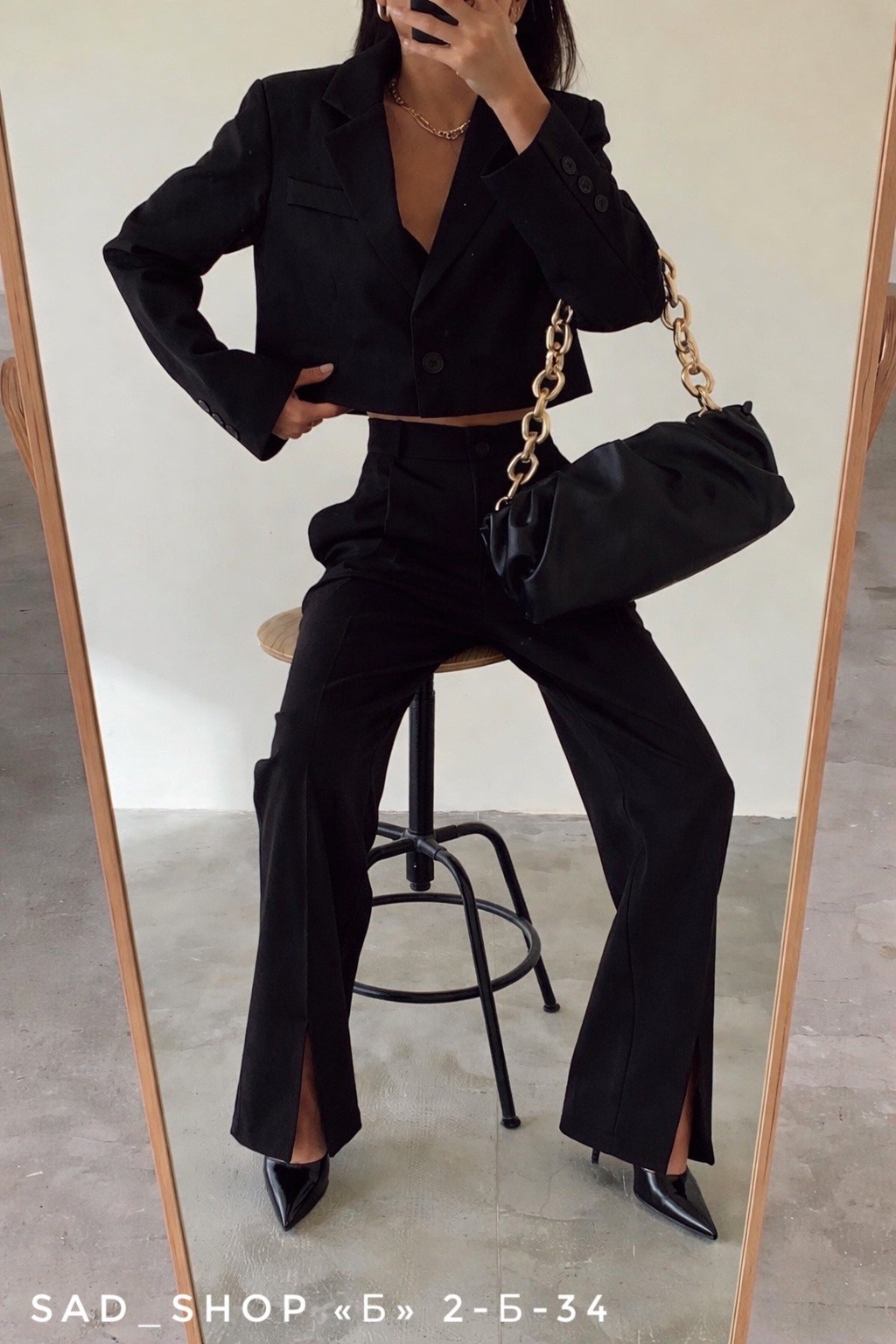 костюм с брюками палаццо,костюм женский брючный,розовый брючный костюм,трендовый брючный костюм,брючный костюм с брюками палаццо и укороченным пиджаком с плечиками