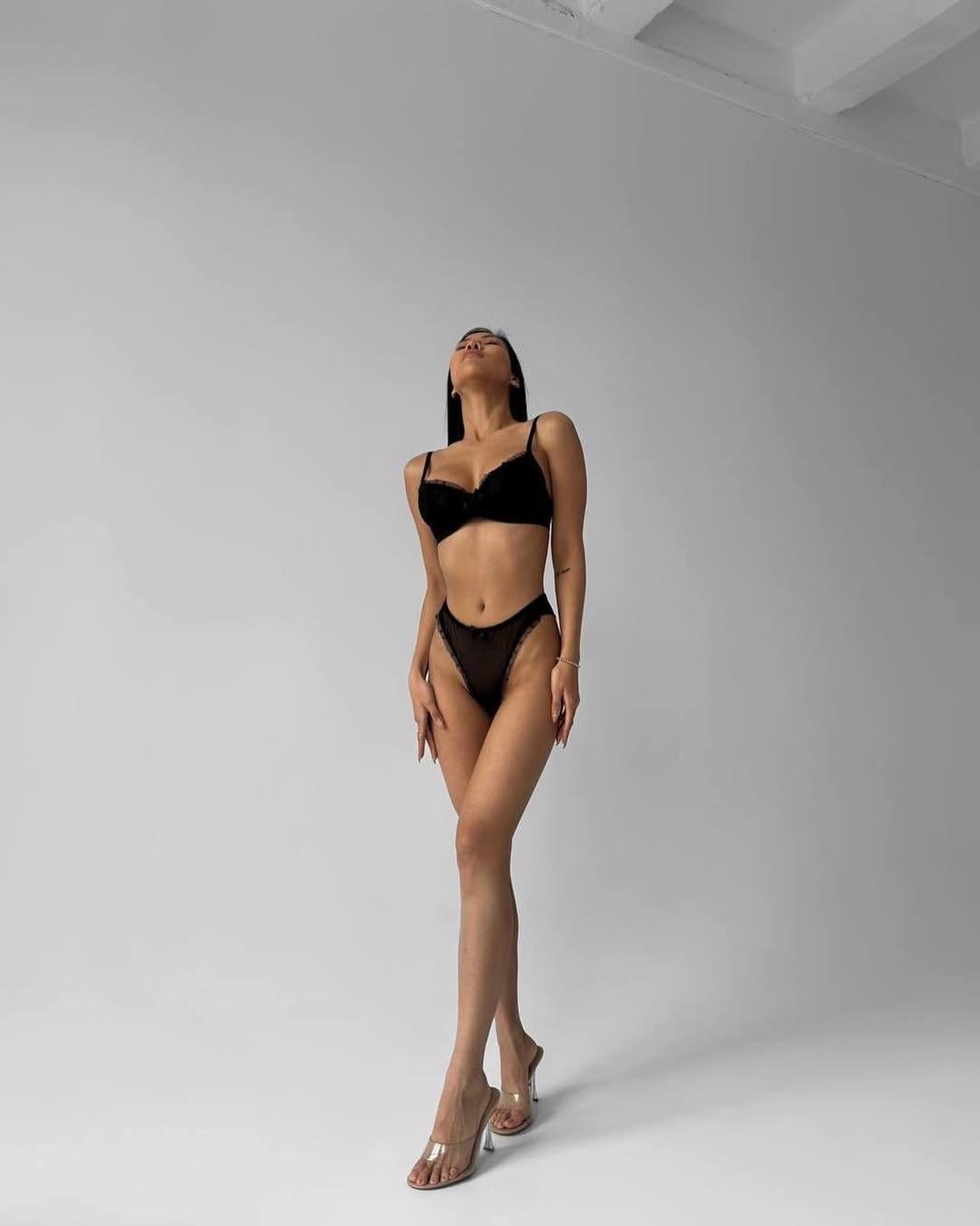 комплект белья женский,комплекты белья женский черный,черный комплект белья,комплект нижнего женского белья,женское нижнее белье