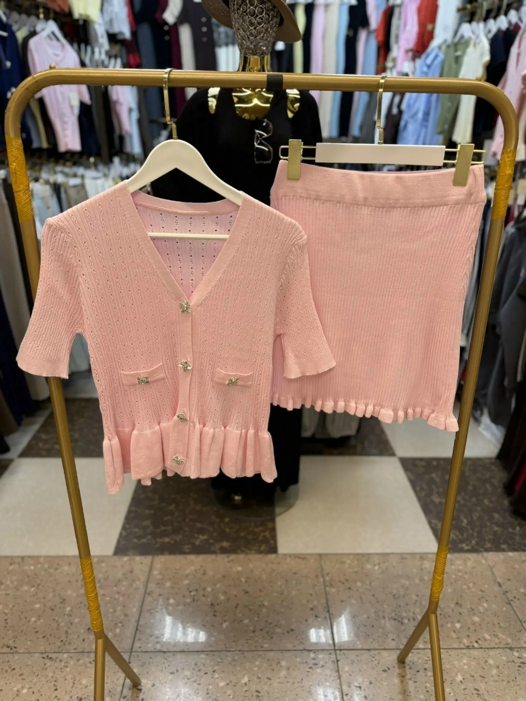 костюм с юбкой женский,трикотажный костюм,вязаные костюмы,костюм женский,трикотажный костюм женский