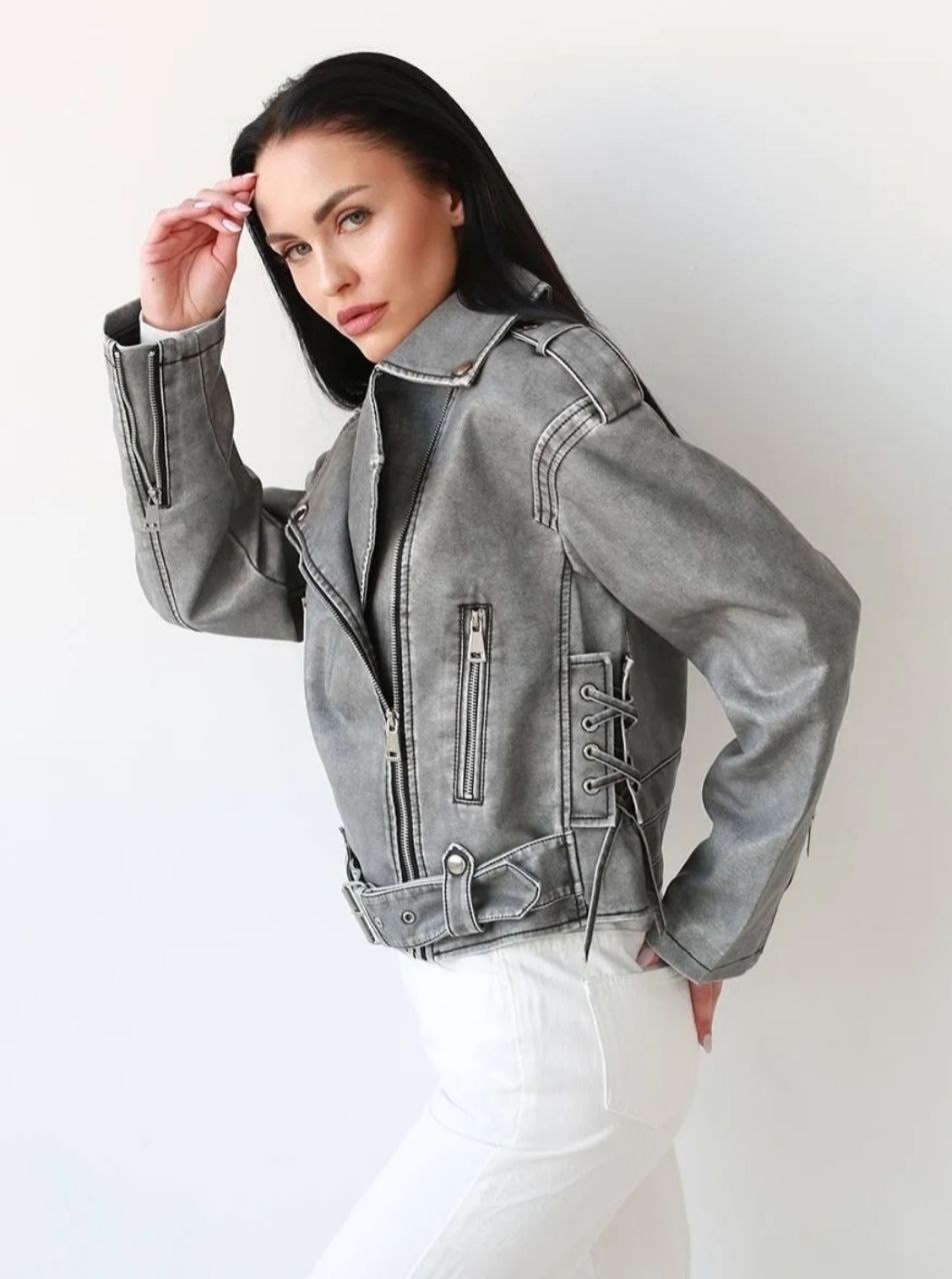 косуха винтажная куртка кожаная oversize серая monyken,кожаная куртка косуха,косуха женская куртка кожаная оверсайз,куртка косуха,косуха оверсайз куртка