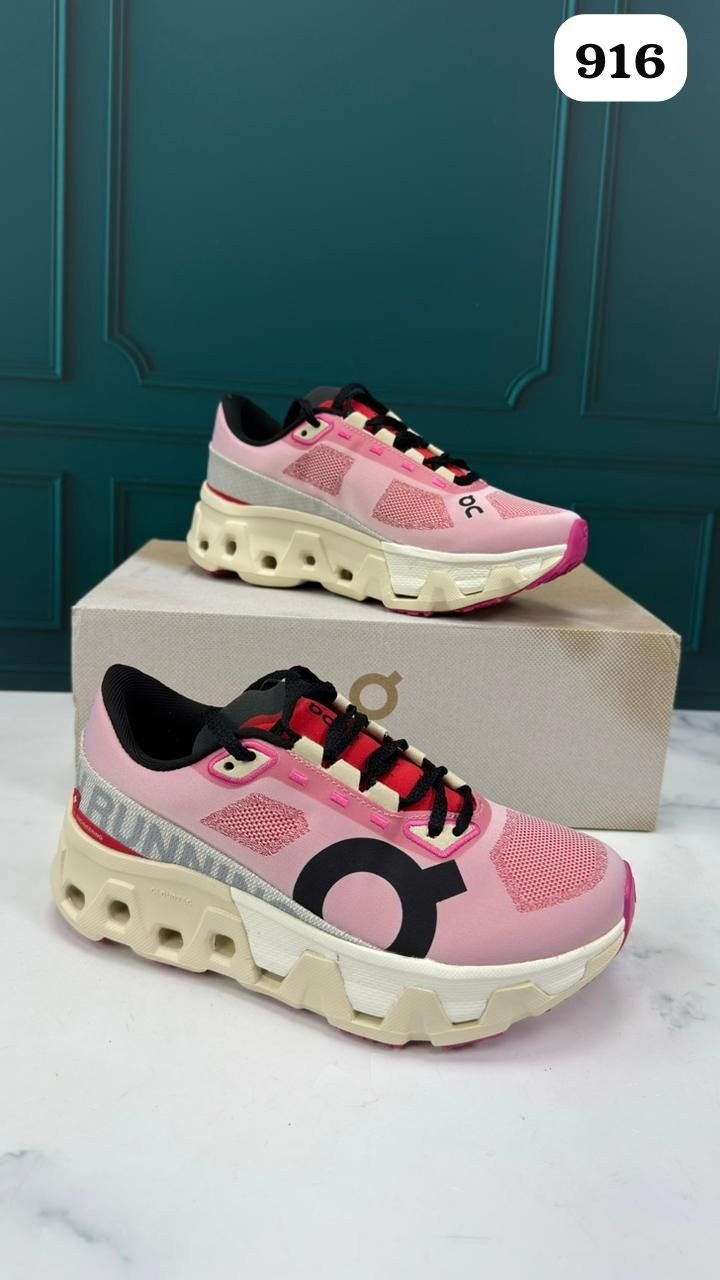 кроссовки,женские кроссовки,кроссовки on cloudmonster,беговые кроссовки,спортивные кроссовки