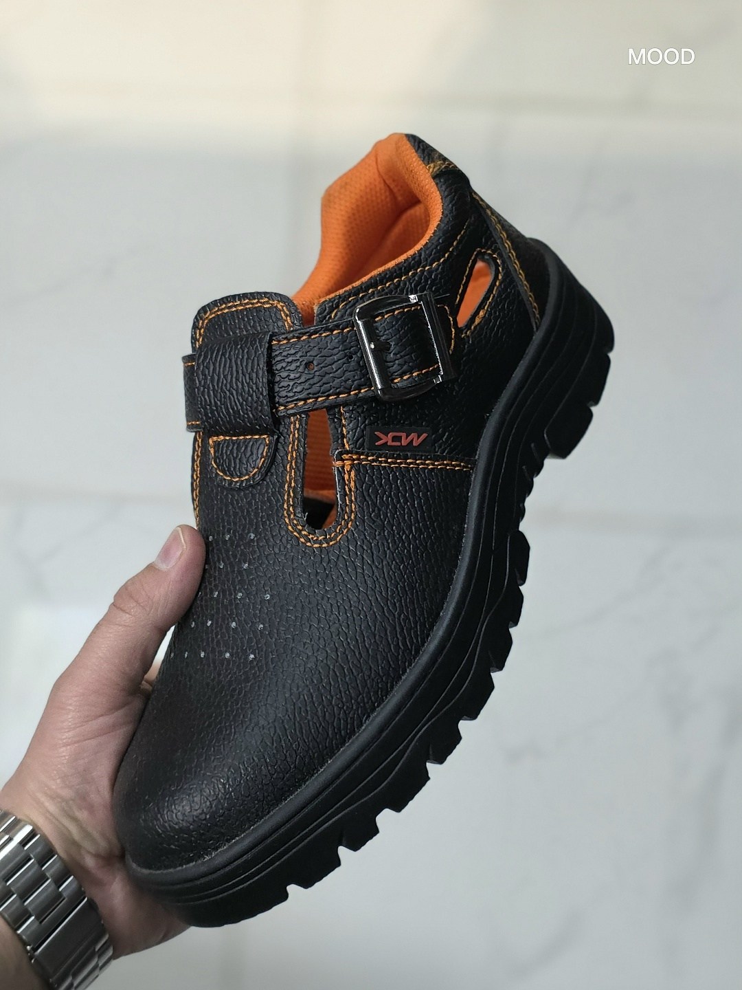 ,сандалии (полуботинки с перфорацией) пу/тпу sura (арт.м.64) (размер 42),сандалии спец,полуботинки кожаные с перфорацией стикс пу,полуботинки с перфорацией