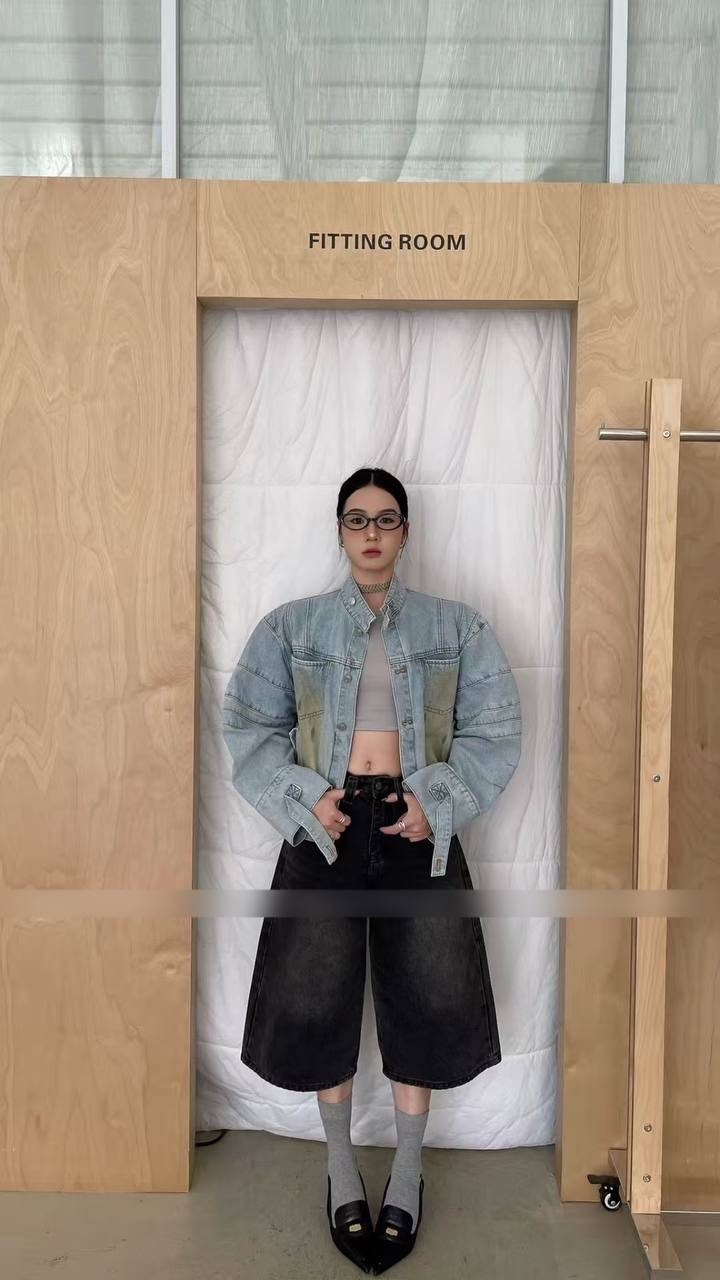 джинсовая куртка,джинсовая куртка повседневная,модные джинсовые куртки,джинсовая куртка свободная,корейская мода женская джинсовая куртка с отложным воротником