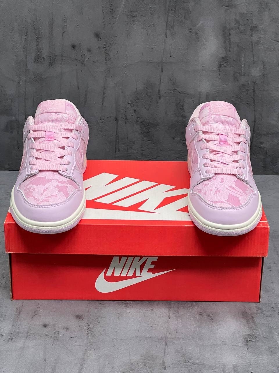nike dunk low pink pigeon,кроссовки nike dunk low розовый/белый,кроссовки nike sb dunk low,кроссовки женские nike sb dunk low pro,кроссовки женские nike dunk low