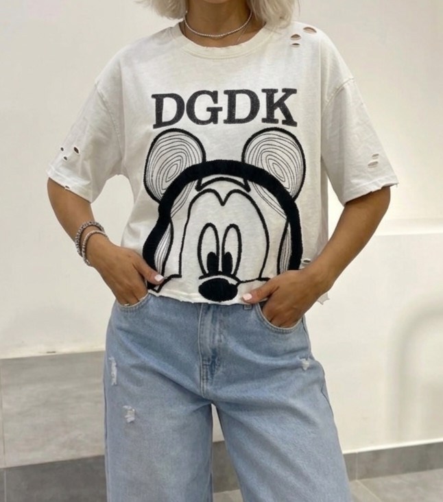 футболка оверсайз,футболка оверсайз с микимаусом,женская футболка,женская винтажная темно-серая футболка варенка оверсайз с принтом микки маусом,футболки женские с принтом