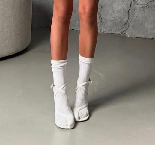 носки длинные,носки с бантом,носки белые с бантами,носочки с рюшами,носки с завязками