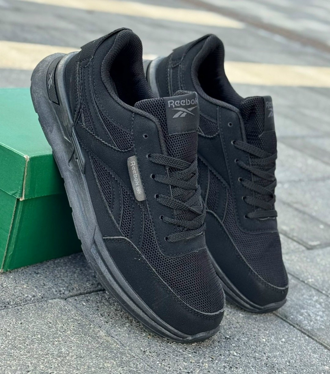 кроссовки мужские reebok classic,кроссовки reebok,кроссовки,мужские кроссовки reebok,кроссовки maharishi x classic leather ripstop reebok черный