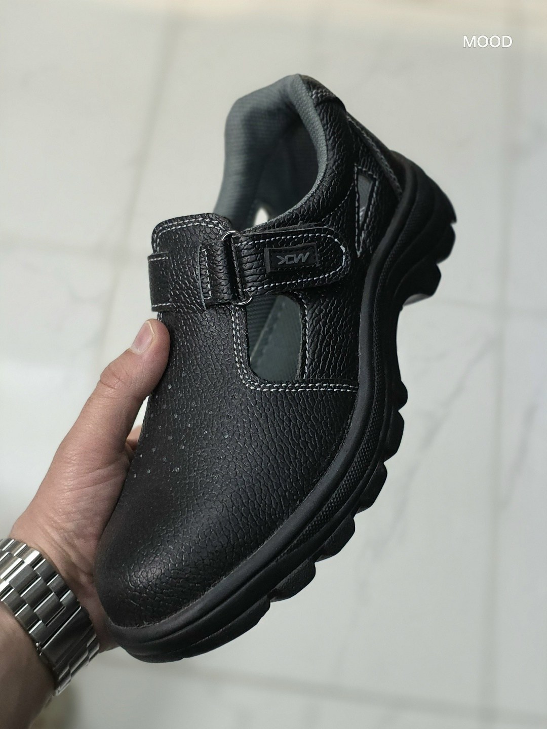 ,сандалии (полуботинки с перфорацией) пу/тпу sura (арт.м.64) (размер 42),сандалии спец,полуботинки кожаные с перфорацией стикс пу,полуботинки с перфорацией