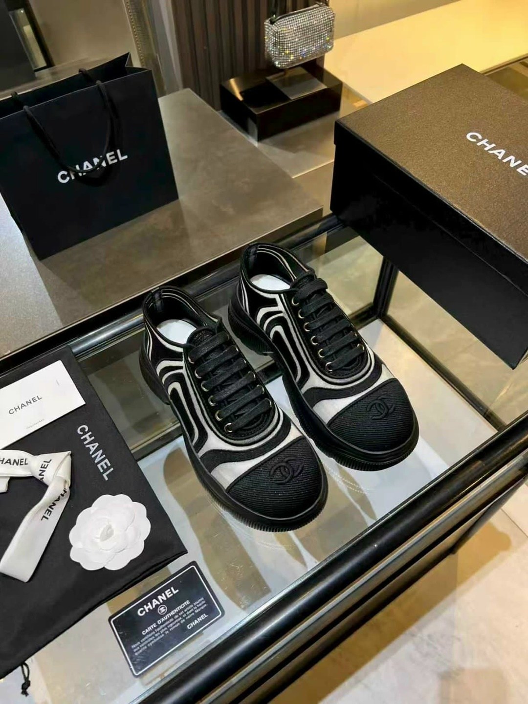 кроссовки женские chanel,,кроссовки chanel,женские кроссовки,кроссовки шанель женские