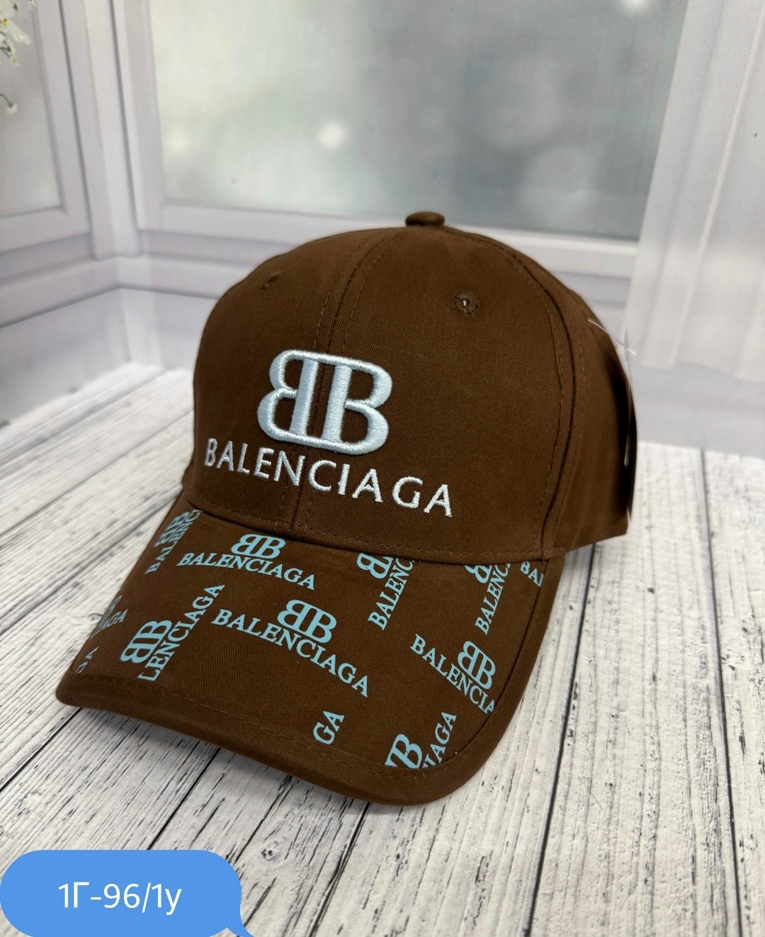 бейсболка balenciaga,кепка balenciaga,кепка баленсиага,белая кепка баленсиага,кепка баленсиага оригинал