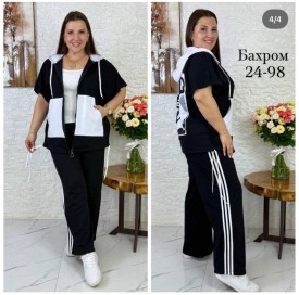Костюм
