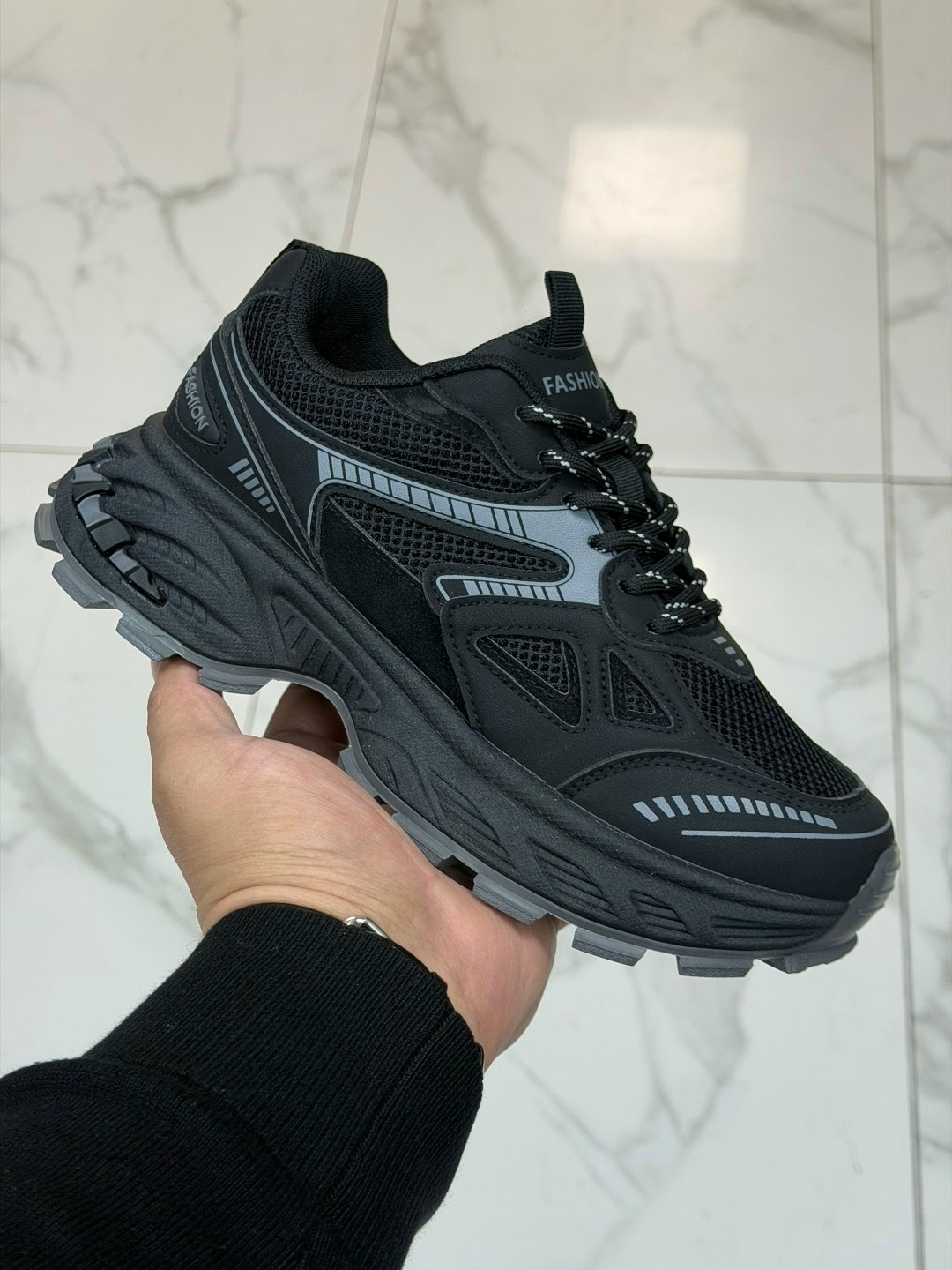 кроссовки,кроссовки женскиe,кроссовки мужские bona,bona кроссовки,массивные кроссовки