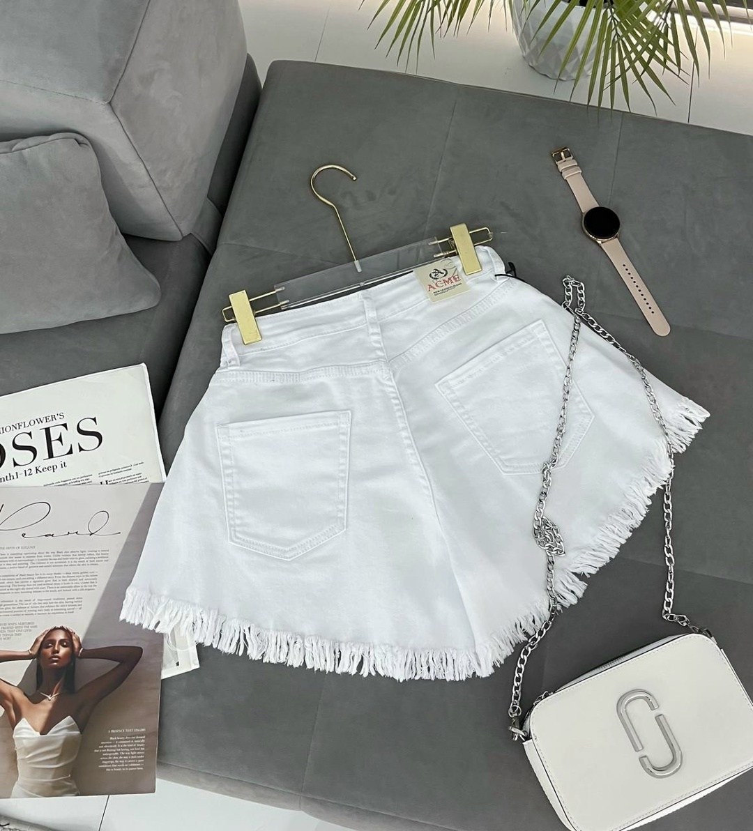 белые джинсовые шорты,шорты женские белые,шорты женские с,шорты джинсовые женская,шорты с бахромой