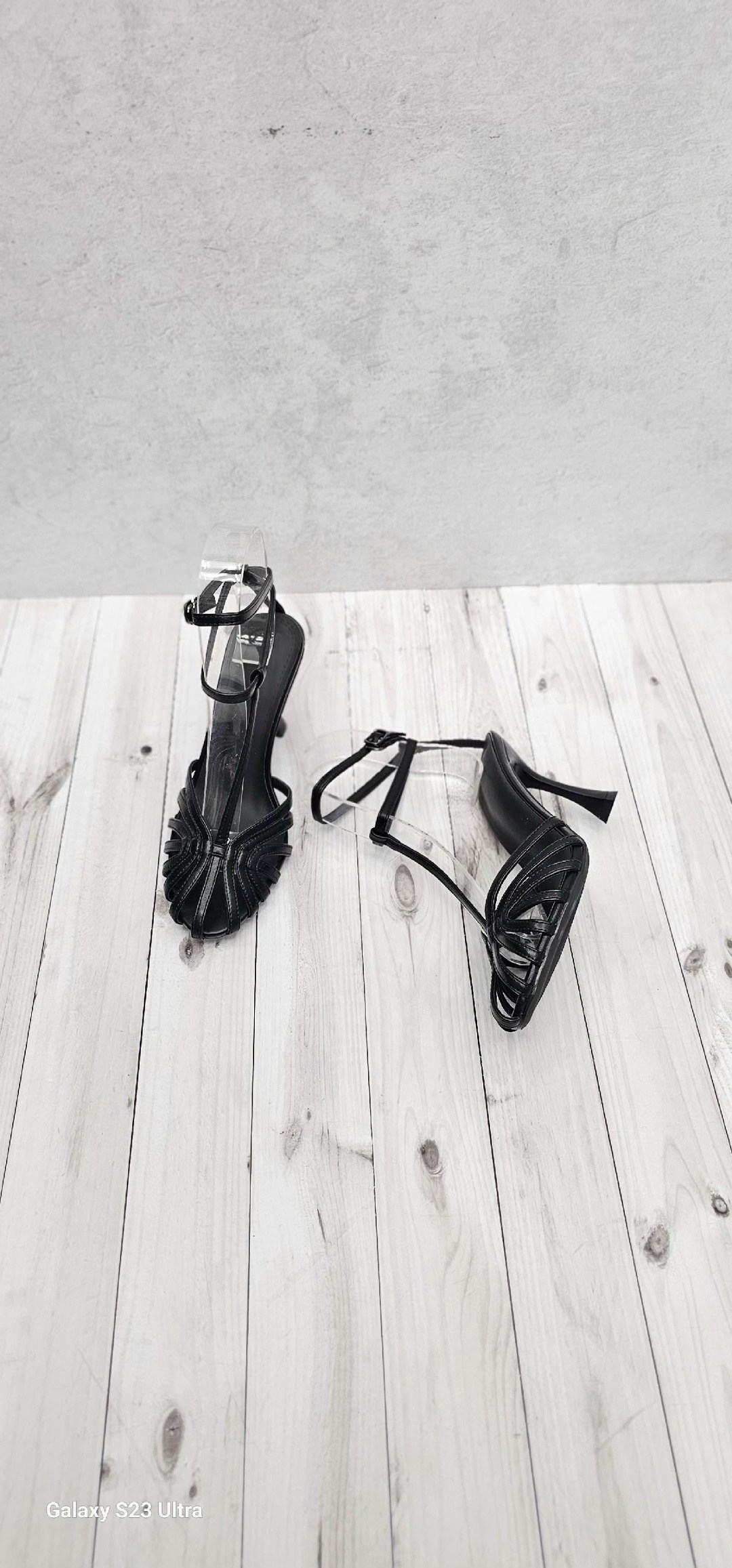 ,женские босоножки,босоножки летние,стильные босоножки,босоножки на шпильках