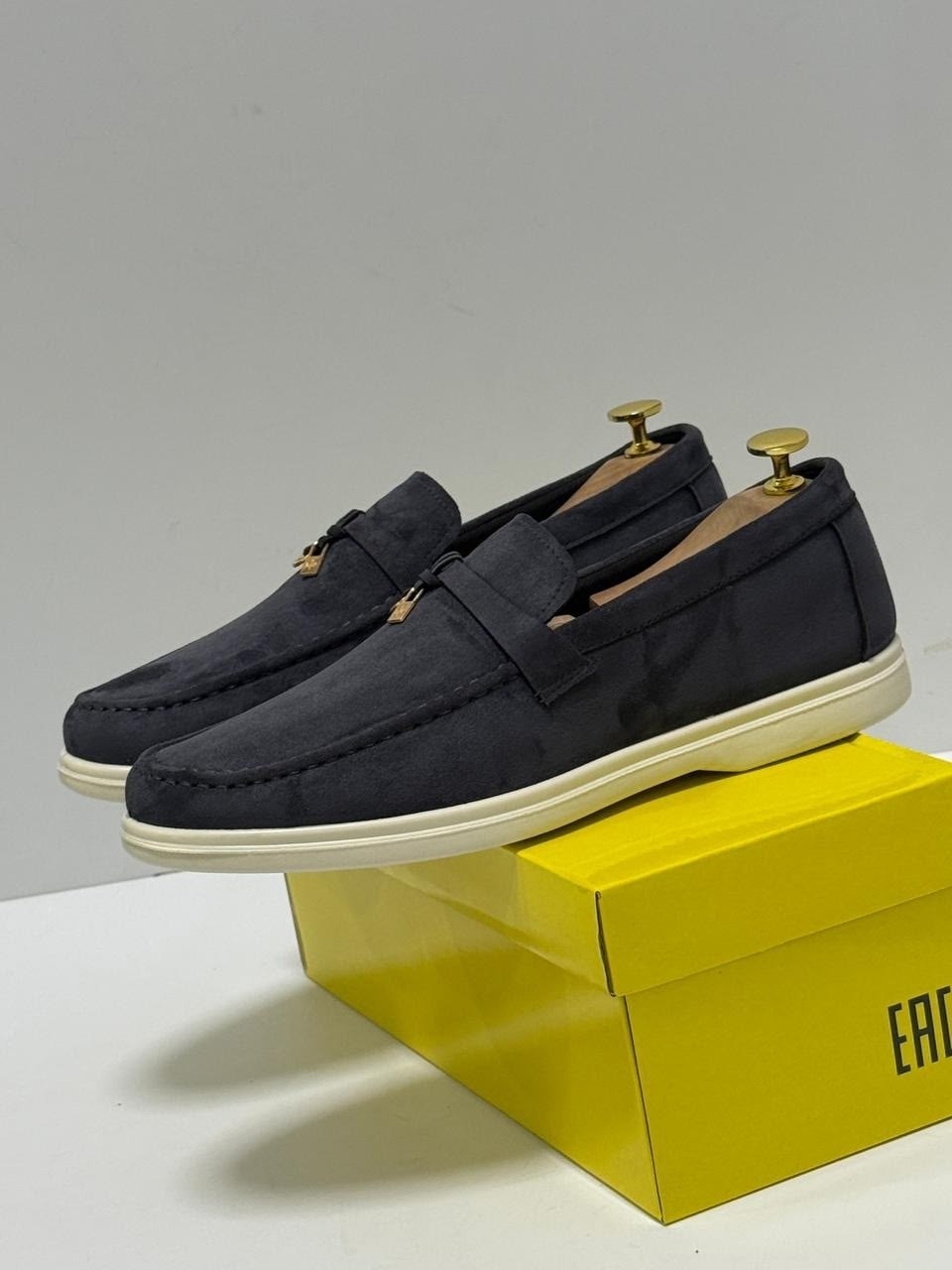 замшевые лоферы тёмно синие мужские loro piano,лоферы loro piana summer charms walk замшевые dark cerulean,лоферы мужские замшевые,лоферы loro piana,