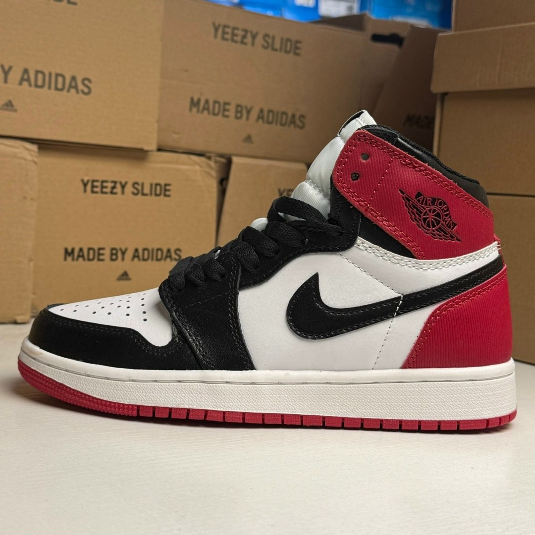 nike air jordan 1 retro high og,кроссовки nike air jordan 1,nike air jordan 1,nike jordan 1,air jordan 1 retro high og