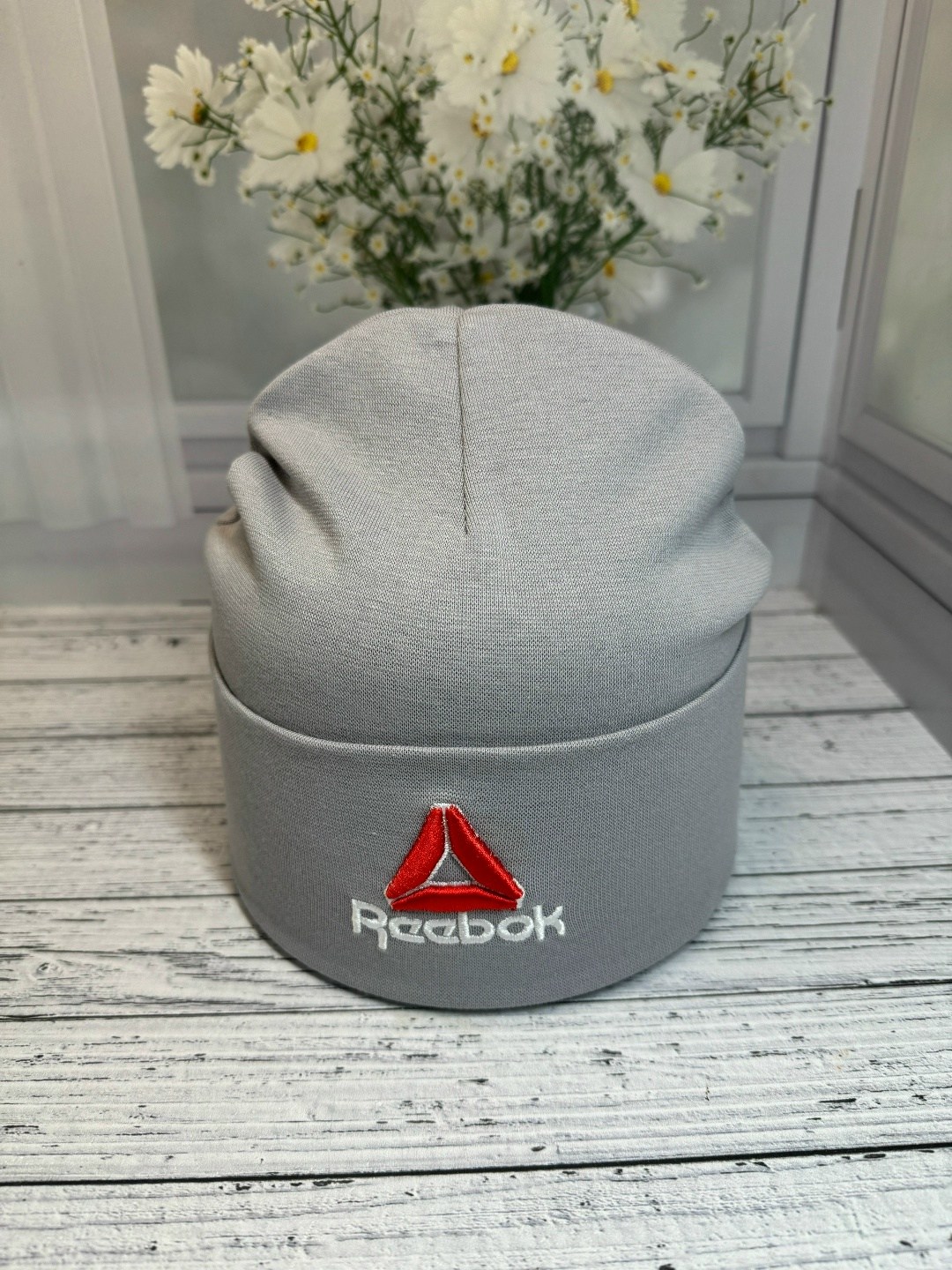 шапка для детей,красная шапка reebok,шапка reebok,шапки ,шапочка