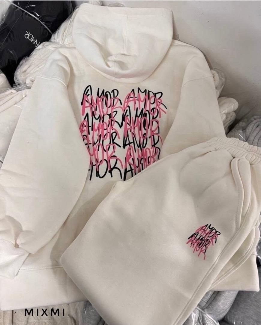 женский костюм на флисе,костюм на флисе,модная толстовка,спортивные костюмы женские,спортивный костюм с надписью