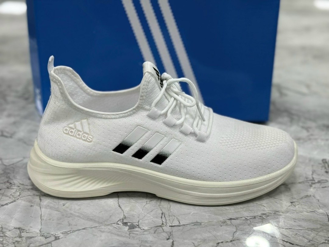 кроссовки,повседневные кроссовки,кроссовки женскиe,кроссовка мужской,спортивная