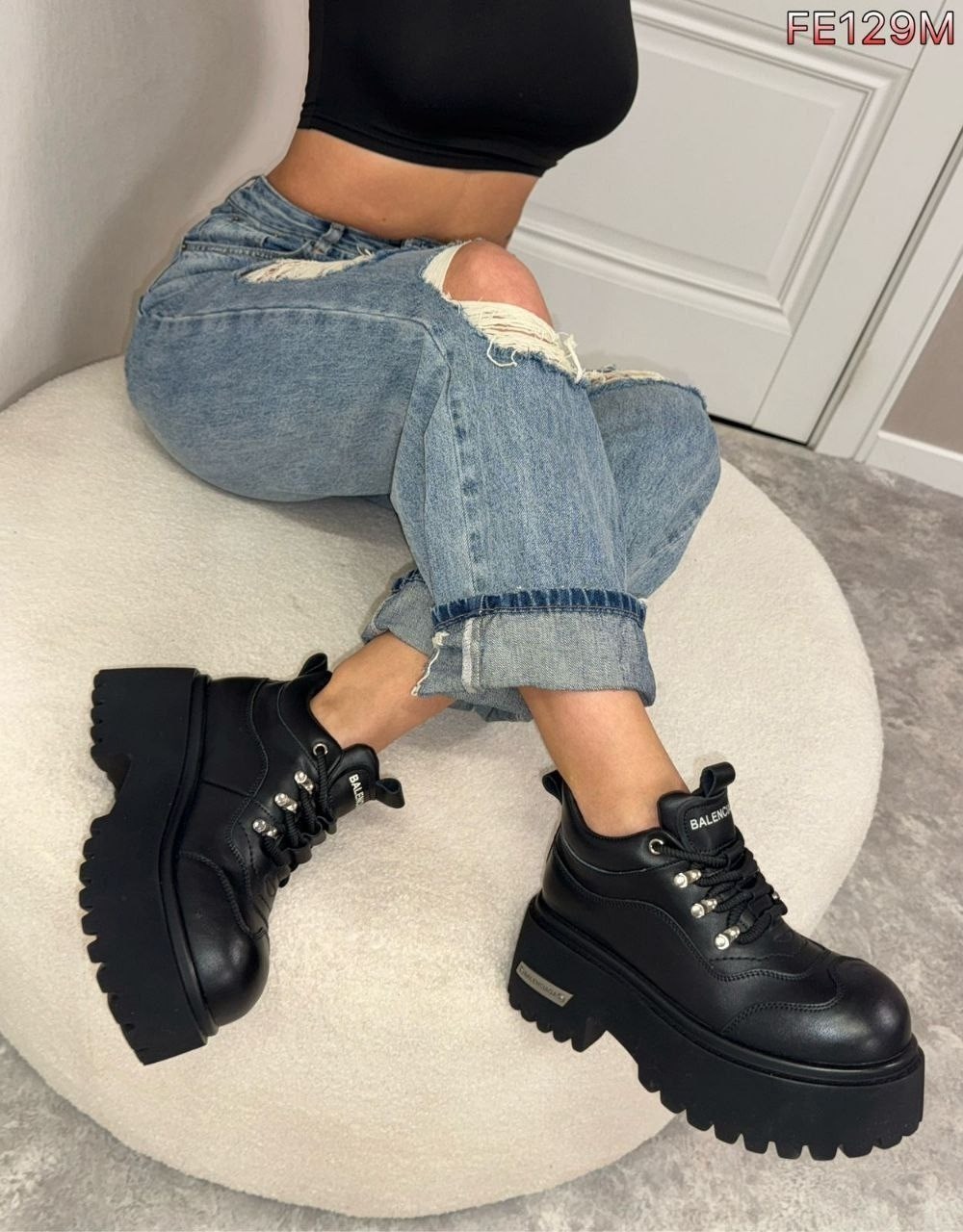 ,ботинки массивной тракторной подошве 2026,обуви,ботинки на тракторной подошве женские,женская