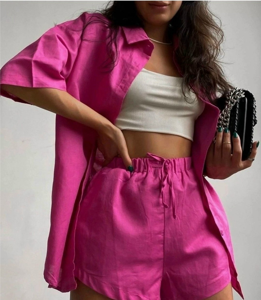 женский костюм с шортами и рубашкой,оранжевый костюм,летний костюм с шортами и рубашкой,летний женский костюм с шортами,стильный женский костюм с шортами