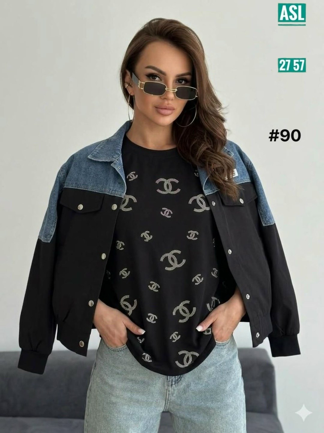 футболка оверсайз со стразам,женская футболка со стразами,женская футболка,женская футболка оверсайз со стразами,базовая футболка оверсайз со стразами