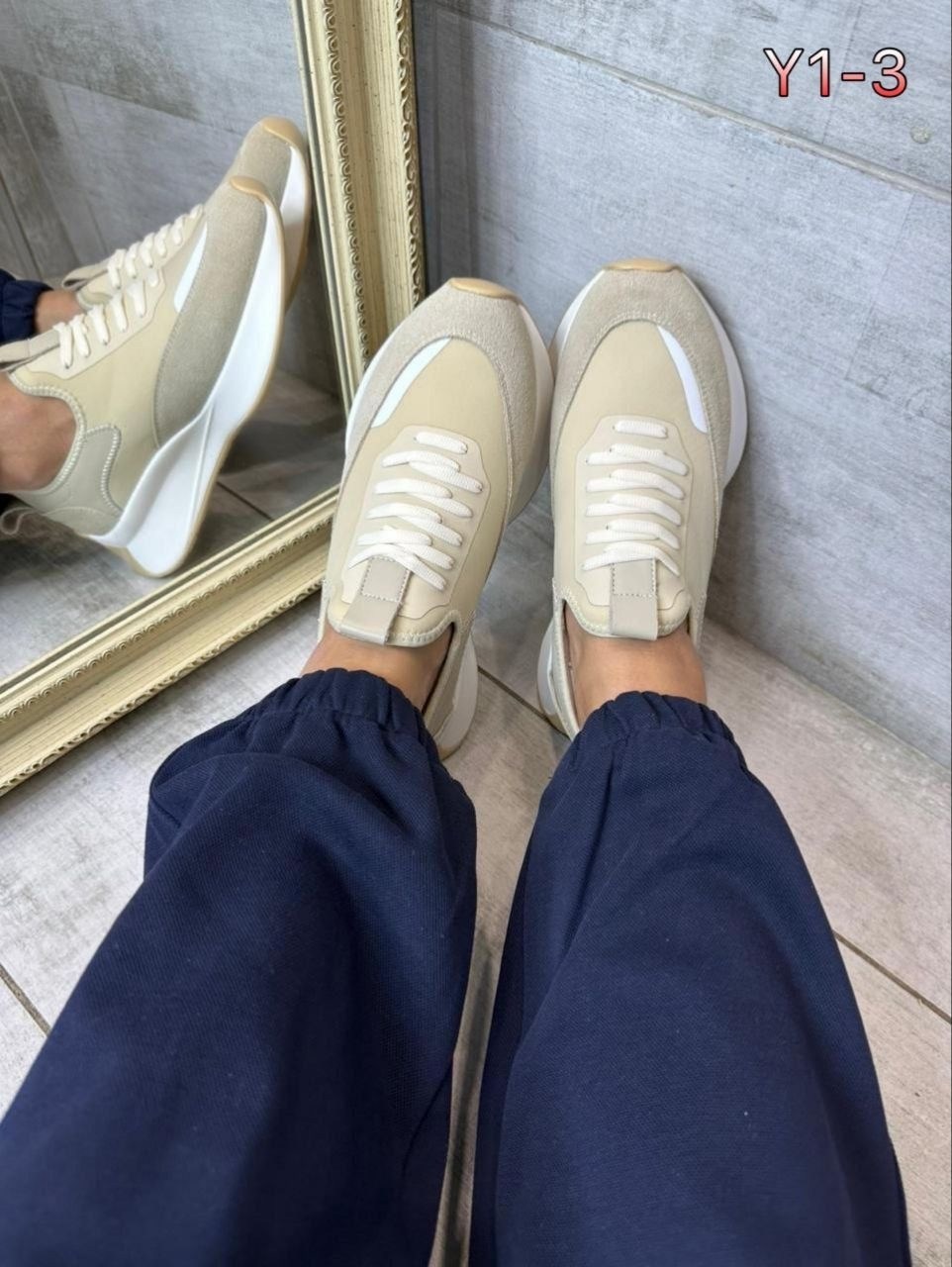 ,кроссовки женскиe,модные женские кроссовки,стильные женские кроссовки,кроссовки для женщин