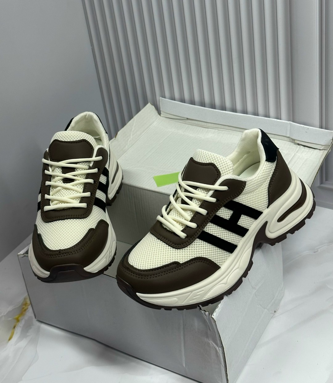 кроссовки женские,,кроссовки повседневные,модные кроссовки,женские массивные кроссовки